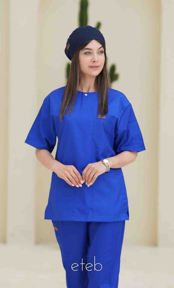 اسکراب یونیسکس یقه گرد آبی کاربنی اورا