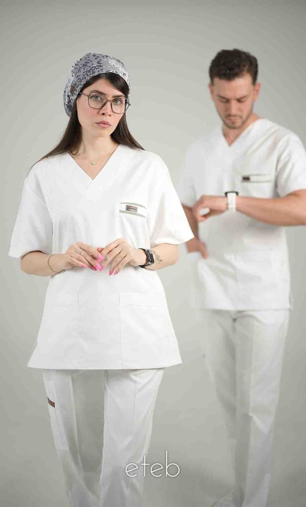 اسکراب یونیسکس یقه هفت سفید اورا