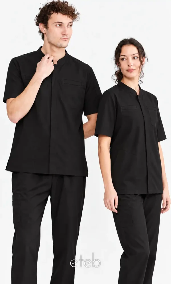 اسکراب شلوار ایزیلو یقه ایستاده مشکی