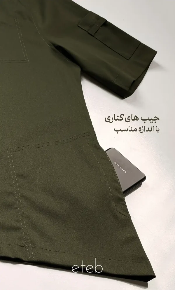 اسکراب شلوار ایزیلو یقه ایستاده زیتونی